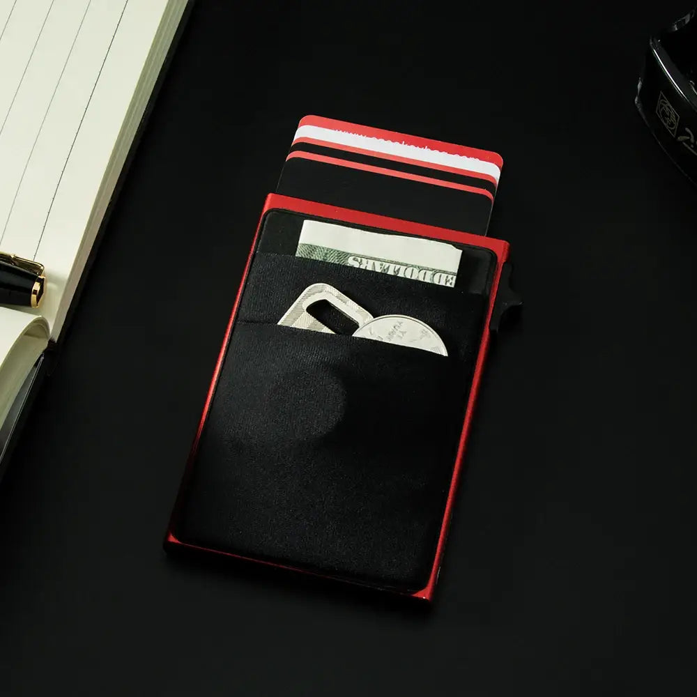 VAULATGE CARDHOLDER CORE